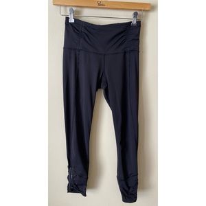 Lululemon Black Runday Crop Leggings